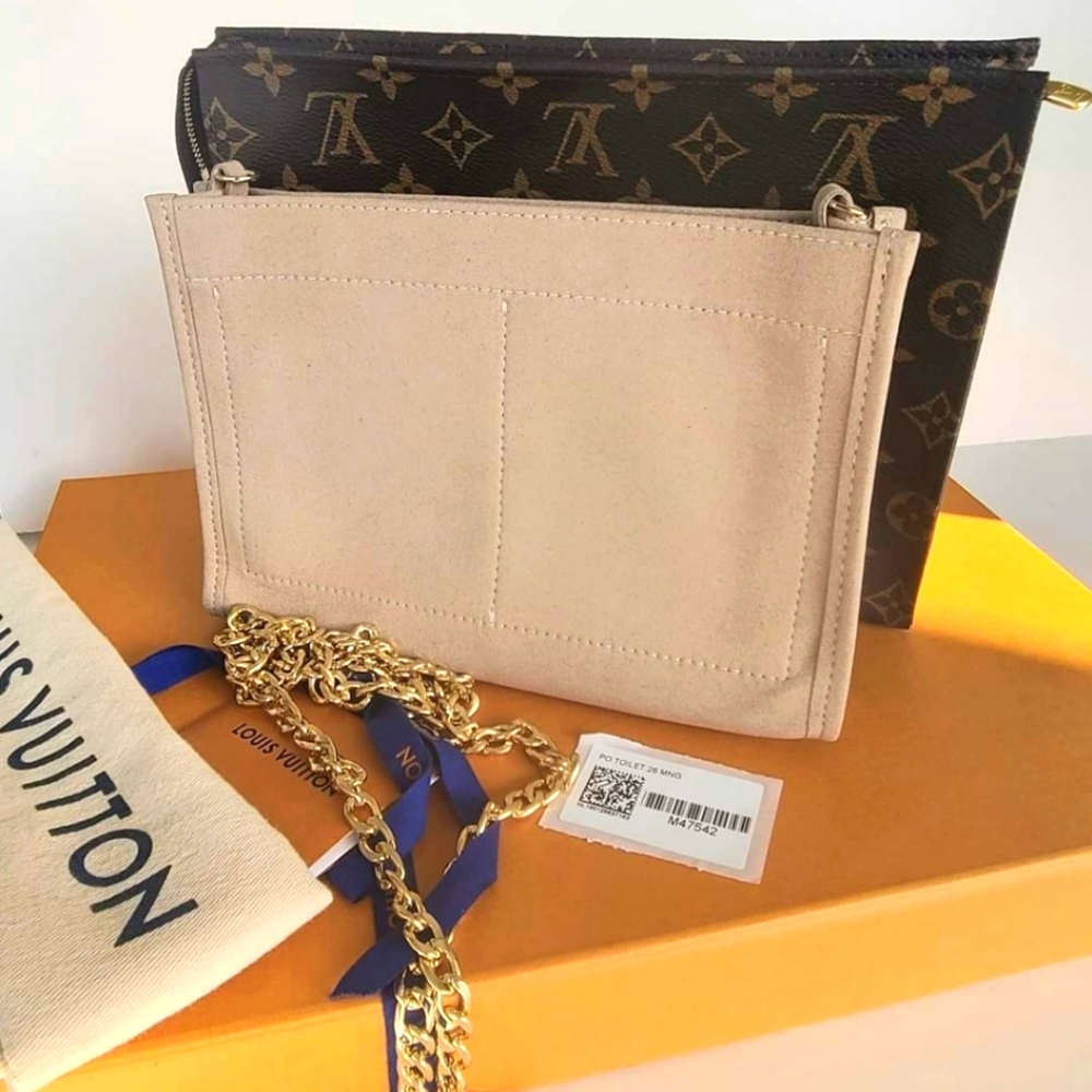 Louis Vuitton Toiletry Pouch 26